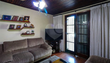 Casa à venda com 4 suítes em Vila Sônia, São Paulo, SP