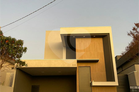 Casa à venda com 3 quartos, sendo 1 suíte, no condomínio Reserva do Vale, Caçapava - SP