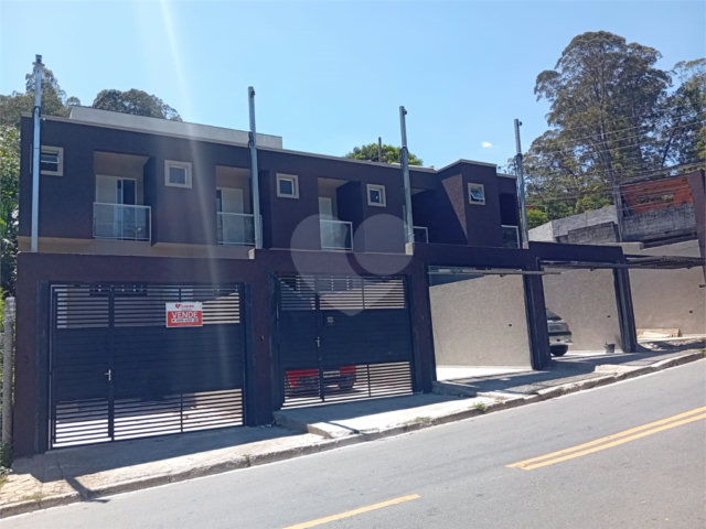 Sobrado à venda com 2 quartos, sendo 1 suíte,  em Vila Clarice, São Paulo, SP