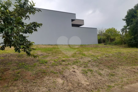 Terreno à venda com 1 suíte em Pinheirinho, Vinhedo, SP