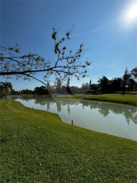 Casa à venda ou para alugar com 4 suítes no condomínio Lago Azul Residencial e Golfe, Araçoiaba da Serra - SP