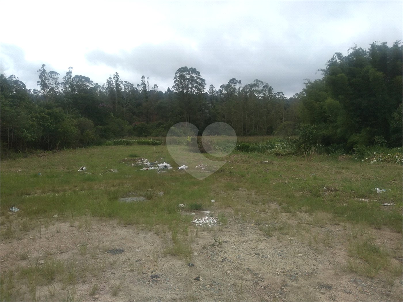 Terreno à venda em Cézar de Souza, Mogi das Cruzes, SP