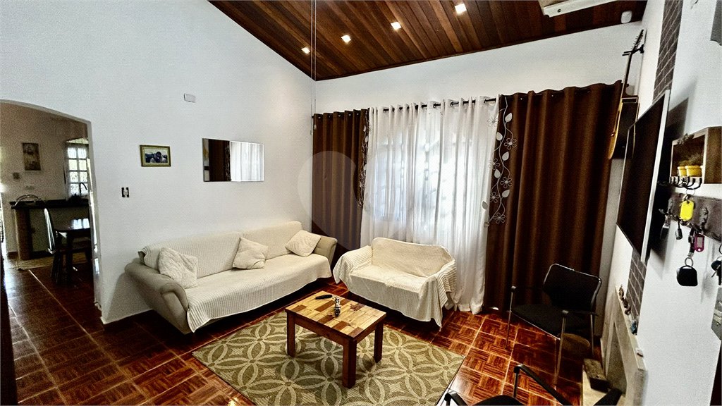 Chácara à venda com 2 quartos, sendo 1 suíte, em Jardim das Garças, Santo André, SP