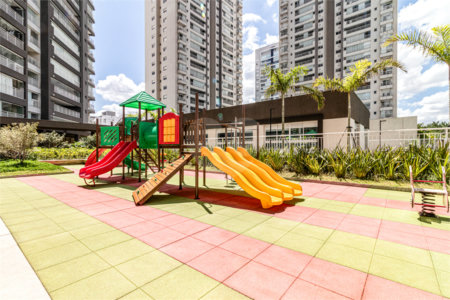 Apartamento à venda com 3 quartos, sendo 1 suíte,  em Vila Anastácio, São Paulo, SP