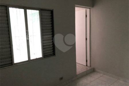 Sobrado à venda com 3 quartos em Jardim Humaitá, São Paulo, SP