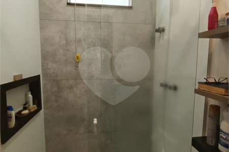 Casa à venda com 3 quartos, sendo 1 suíte,  no condomínio Ipes 2, Tatuí - SP