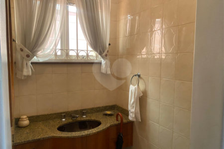 Casa à venda com 2 quartos, sendo 1 suíte, em Vila Rosália, Guarulhos, SP