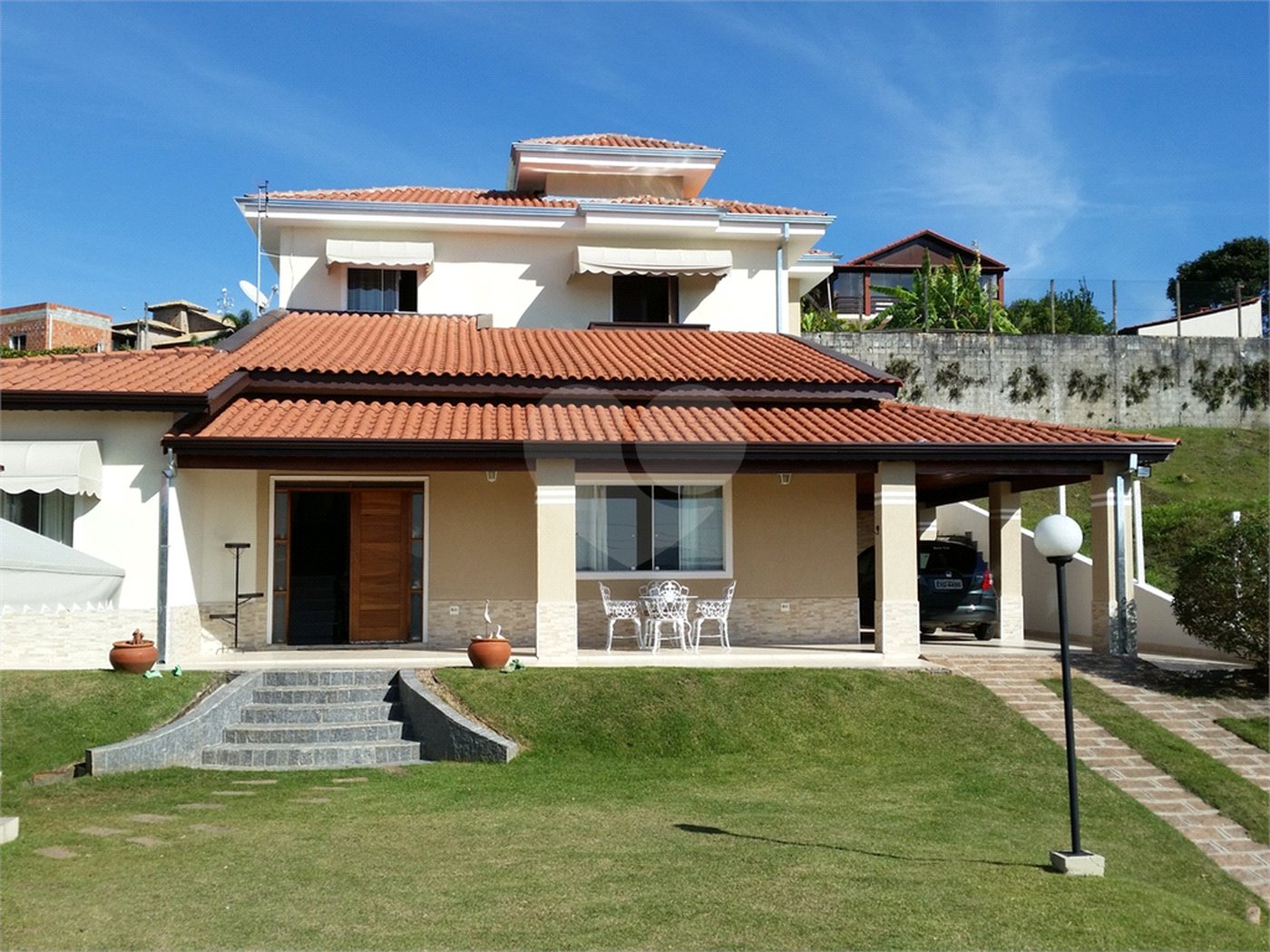 Casa à venda com 3 quartos, sendo 1 suíte, no condomínio Jardim do Ribeirão 1, Itupeva - SP