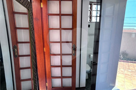 Casa à venda com 3 quartos, sendo 1 suíte, em Jardim do Lago, Jundiaí, SP