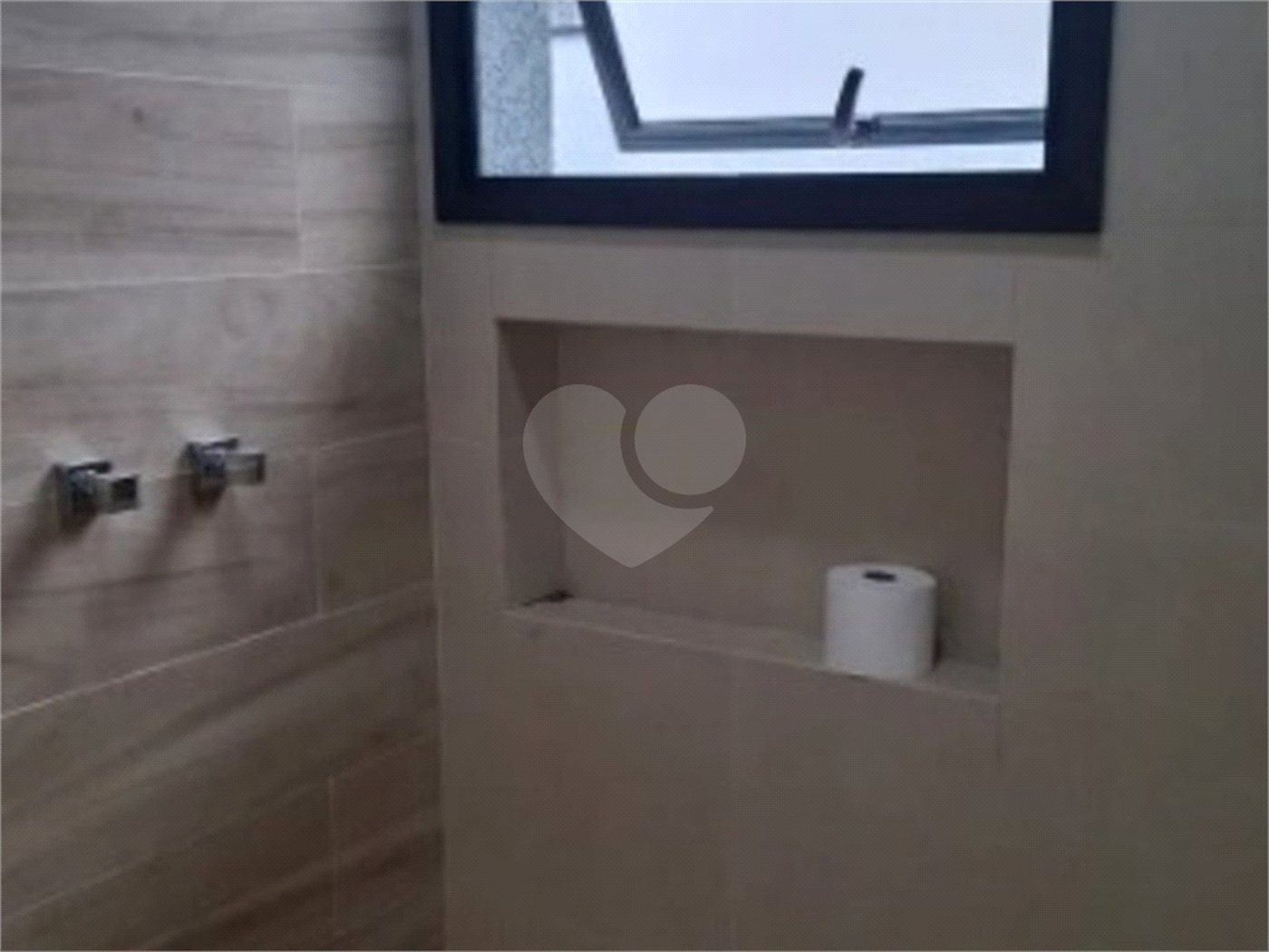 Casa à venda com 3 quartos, sendo 2 suítes, no condomínio Reserva Ipanema, Sorocaba - SP