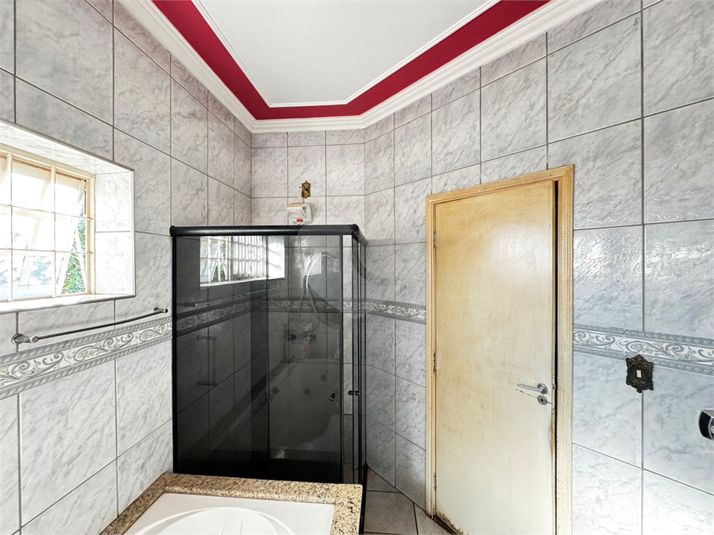 Sobrado à venda com 5 quartos, sendo 2 suítes, em Vila Monte Alegre, Ribeirão Preto, SP