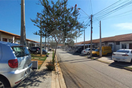 Casa à venda com 2 quartos no condomínio Residencial Estoril, Sorocaba - SP