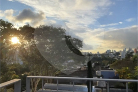 Cobertura à venda com 3 quartos, sendo 2 suítes, em Pinheiros, São Paulo, SP