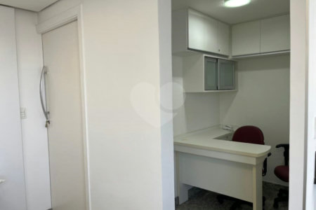 Sala à venda em Vila Mariana, São Paulo, SP