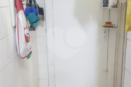 Apartamento à venda com 2 quartos em Santa Efigênia, São Paulo, SP