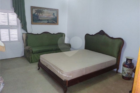 Casa de Vila à venda com 5 quartos, sendo 1 suíte,  em Alto da Boa Vista, São Paulo, SP