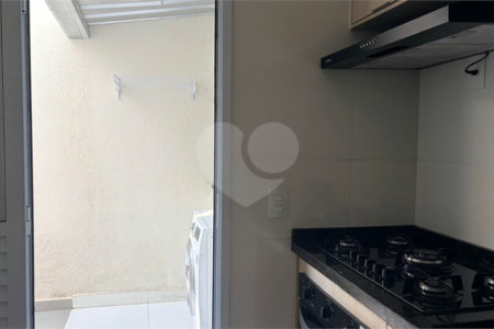 Casa à venda com 3 quartos, sendo 1 suíte, no condomínio Residencial Américo de Figueiredo, Sorocaba - SP