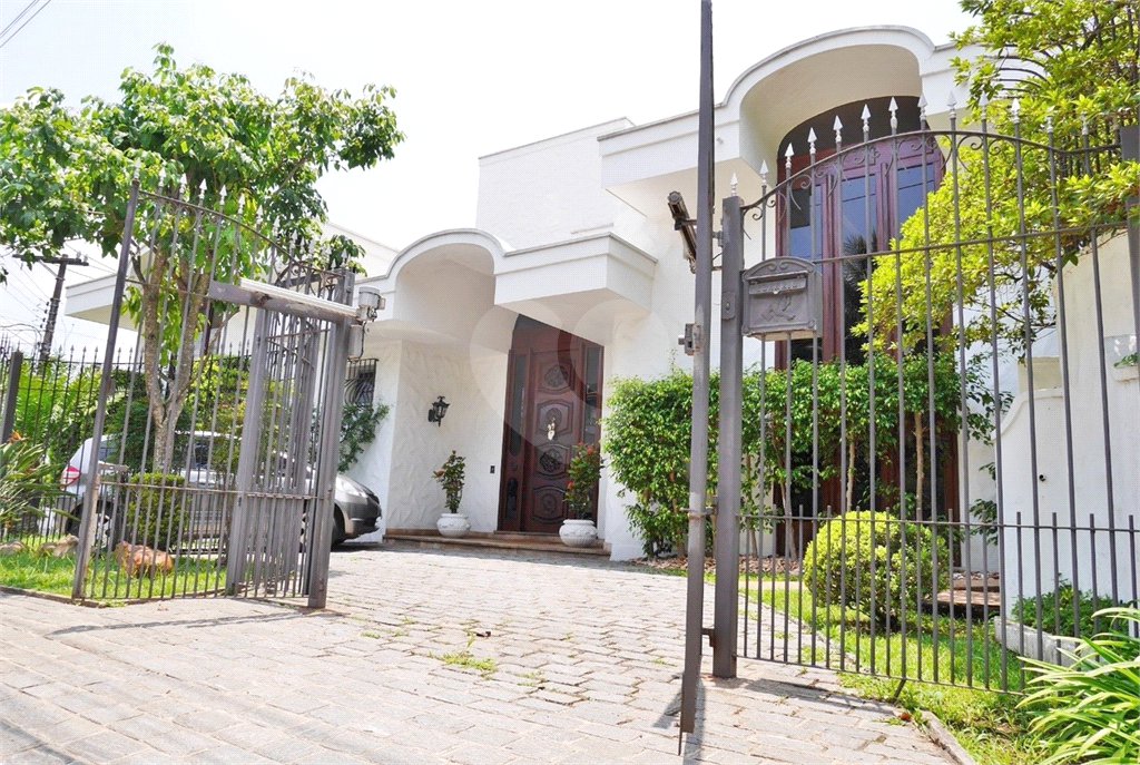 Casa à venda com 4 quartos, sendo 1 suíte,  em Jardim Guedala, São Paulo, SP