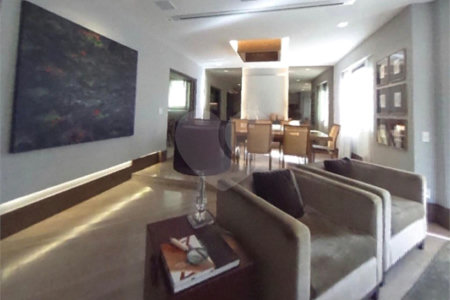 Apartamento à venda com 4 quartos, sendo 3 suítes, em Campo Belo, São Paulo, SP