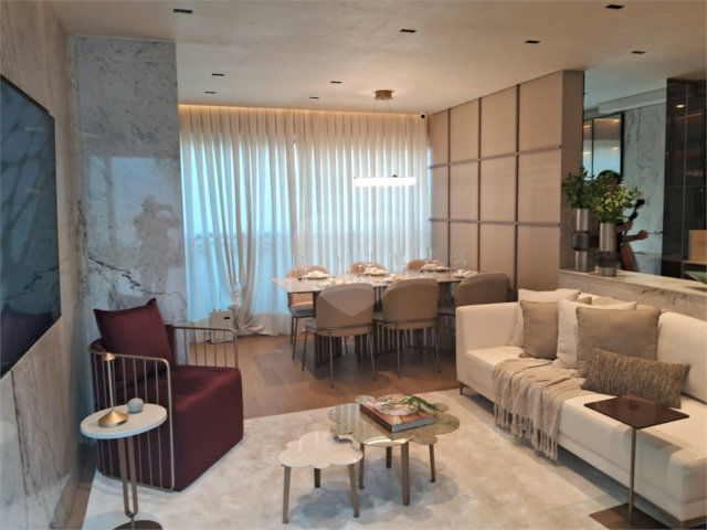 Apartamento à venda com 3 suítes em Vila Mariana, São Paulo, SP