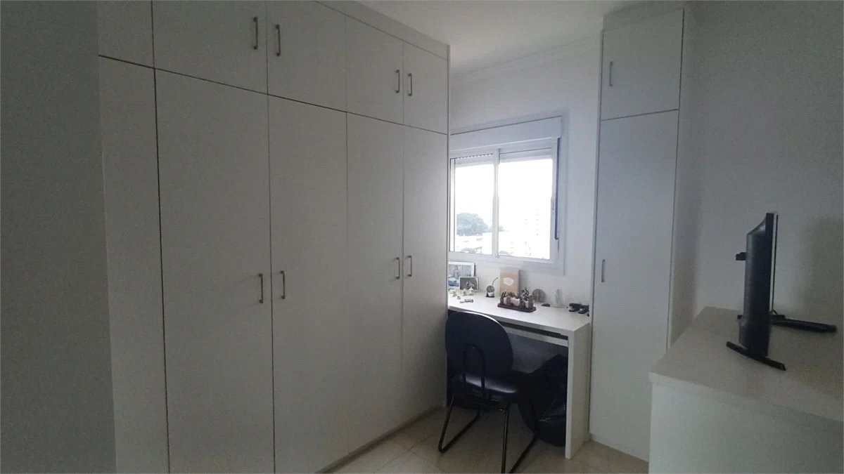 Apartamento à venda com 1 suíte em Km 18, Osasco, SP