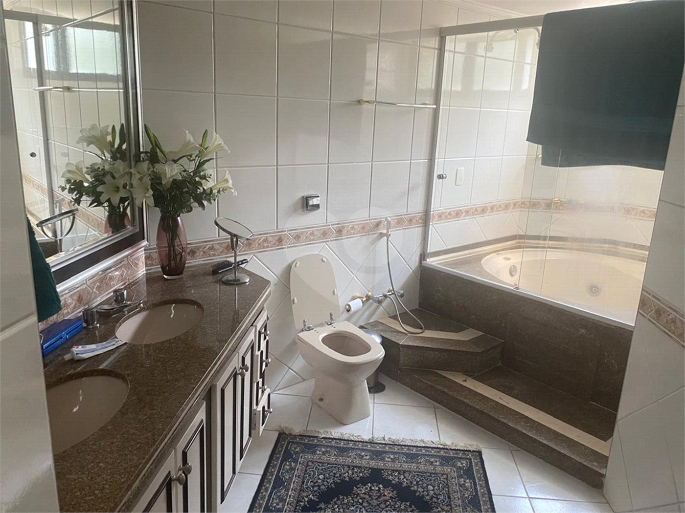 Apartamento à venda com 3 suítes em Jardim Londrina, São Paulo, SP
