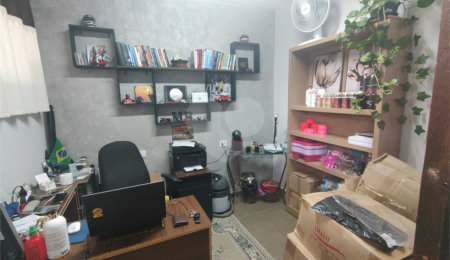 Casa à venda com 3 suítes em Jundiaizinho (terra Preta), Mairiporã, SP
