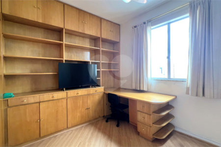 Apartamento à venda com 2 quartos em Vila Clementino, São Paulo, SP