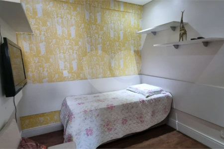 Apartamento à venda com 3 suítes em Santa Teresinha, São Paulo, SP