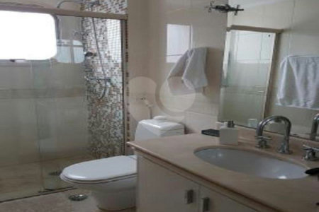 Apartamento de alto padrão à venda no Campo Belo – 214 m² | 4 dormitórios | 3 suítes | 4 vagas