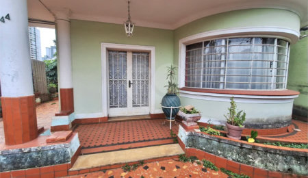 Sobrado para alugar com 6 quartos em Mirandópolis, São Paulo, SP