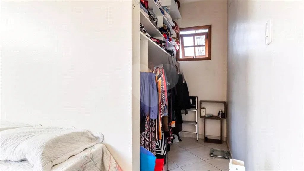 Sobrado Espaçoso à Venda em Guarulhos – 250m², Conforto e Excelente Localização