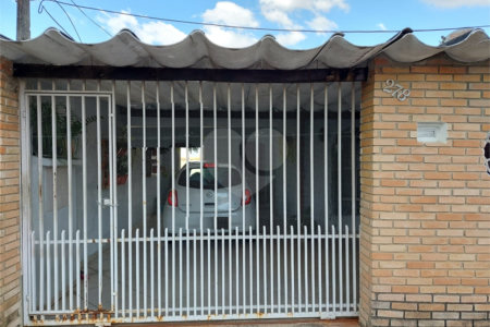 Casa à venda com 2 quartos, sendo 1 suíte, em Vila Barão, Sorocaba, SP