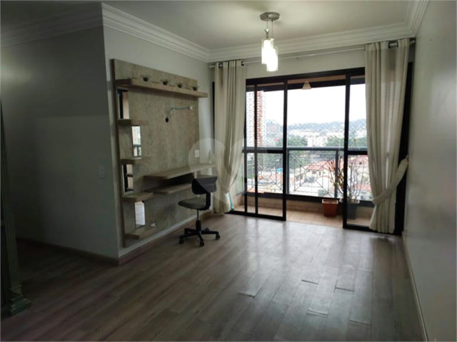Apartamento à venda com 2 quartos, sendo 1 suíte,  em Morumbi, São Paulo, SP