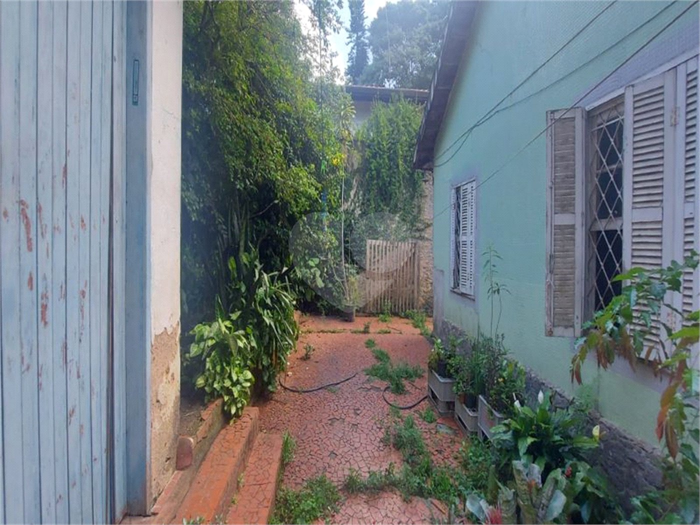 Casa Térrea à venda com 3 quartos, sendo 1 suíte, em Jardim Floresta, São Paulo, SP