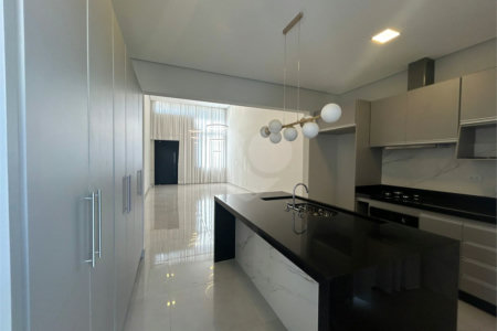 Casa à venda com 3 quartos, sendo 1 suíte,  no condomínio Le France, Sorocaba - SP