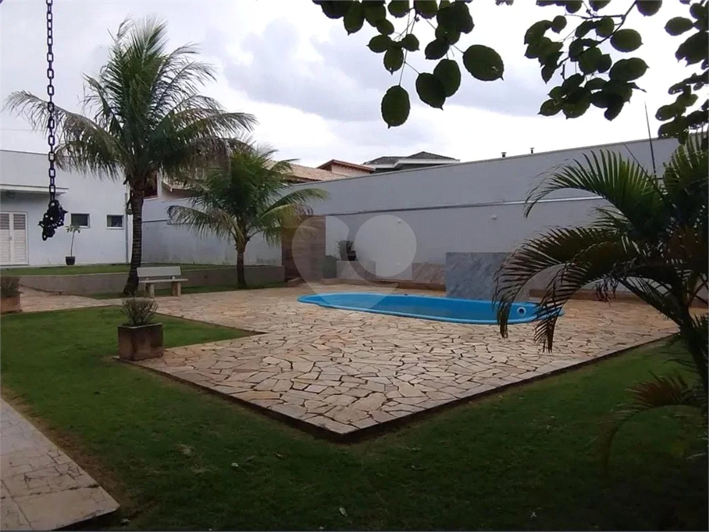 Casa à venda com 3 quartos, sendo 1 suíte, no condomínio Horizonte Azul I, Itupeva - SP