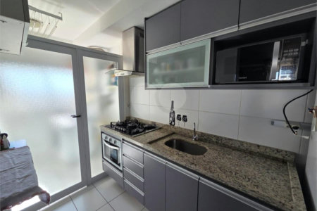 Apartamento à venda com 3 quartos, sendo 1 suíte, em Vila Bela, São Paulo, SP