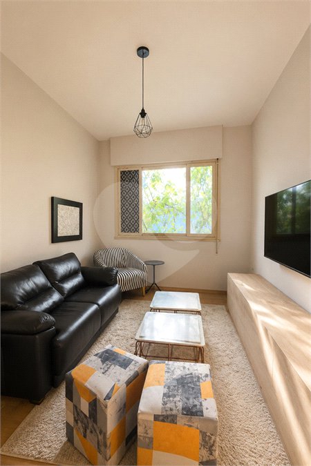 Apartamento à venda com 2 quartos, sendo 1 suíte, em Pinheiros, São Paulo, SP