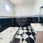 Casa para alugar com 3 quartos, sendo 1 suíte,  em Wanel Ville, Sorocaba, SP