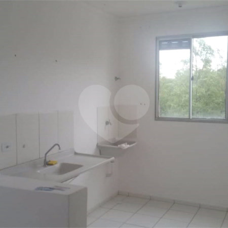 Apartamento à venda com 2 quartos em Aparecidinha, Sorocaba, SP