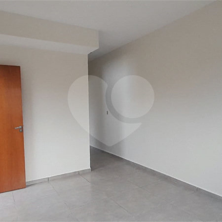 Casa à venda com 2 suítes em Vila Santa Helena, Atibaia, SP