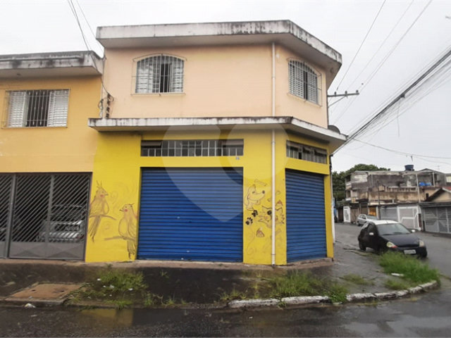 Sobrado à venda com 4 quartos, sendo 1 suíte,  em Jardim Brasil (zona Norte), São Paulo, SP