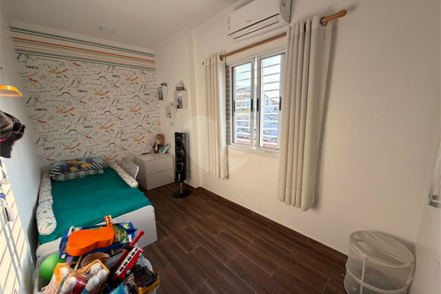 Sobrado à venda com 3 quartos, sendo 2 suítes, em Santana, São Paulo, SP