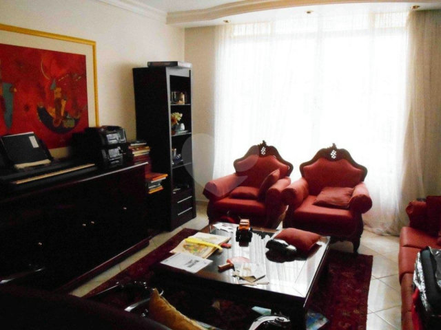 Sobrado à venda com 5 quartos, sendo 2 suítes,  em Brooklin, São Paulo, SP