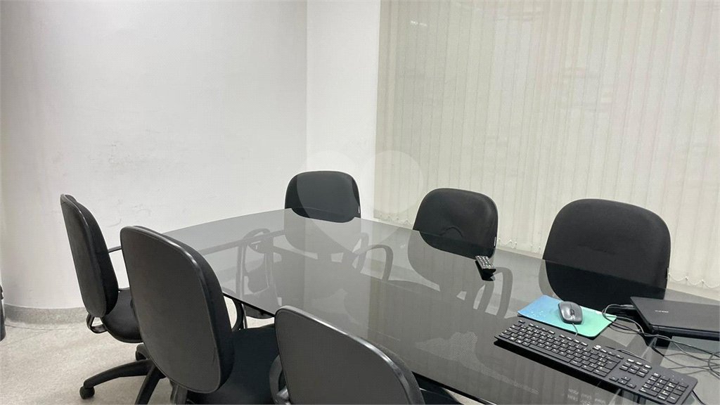 Sala à venda ou para alugar no Centro, São Paulo, SP