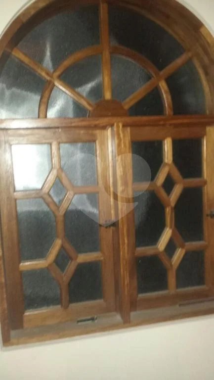 Sobrado à venda com 5 quartos, sendo 3 suítes, em Tremembé, São Paulo, SP