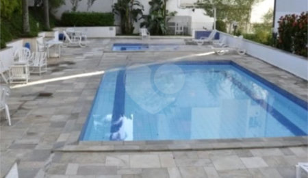 Apartamento à venda com 2 quartos, sendo 1 suíte,  em Jardim Ester, São Paulo, SP