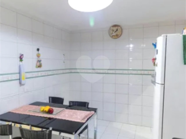 Sobrado à venda com 3 quartos, sendo 1 suíte,  em Penha, São Paulo, SP