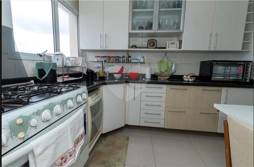 Apartamento à venda com 2 quartos, sendo 1 suíte, em Perdizes, São Paulo, SP
